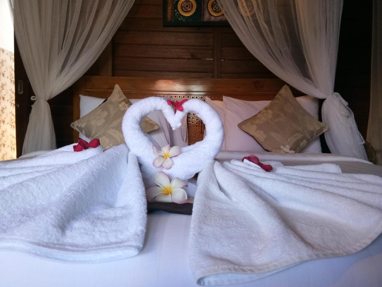 Radiance Sunset Villas Lembongan Екстер'єр фото